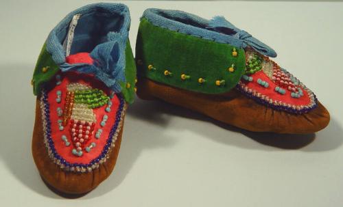 Childs Suede Slippers