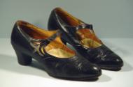 Leather Bar Shoe With Water Snake Trim