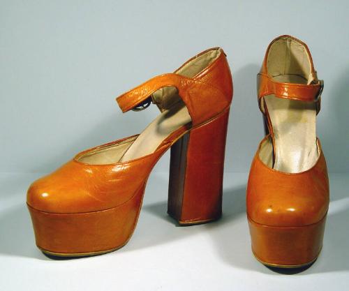Tan Leather Platform Sole Shoes