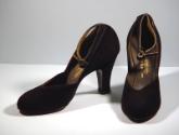 Suede Roundtoe Shoes