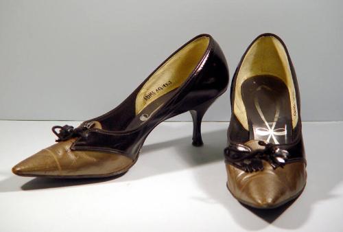 Ladies Black and Bronze Leather Shoes