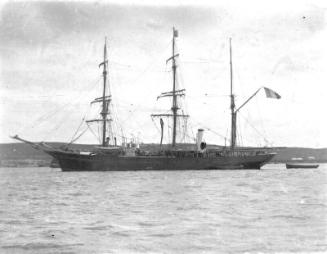 Showing sailing ship