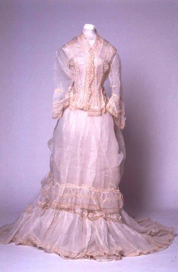 Ivory Muslin Wedding Dress