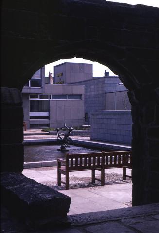 Courtyard Provost Skene's House