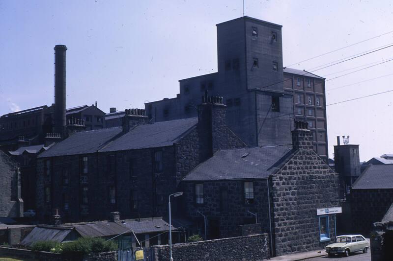 Looking to Cotton Street and Gasworks