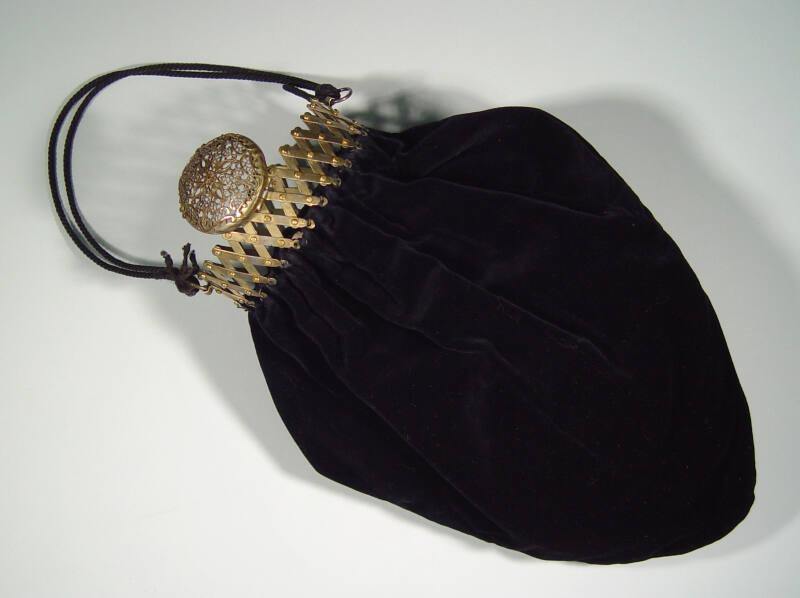 Black Dolly Bag