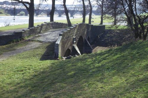 Ruthrieston Pack Bridge