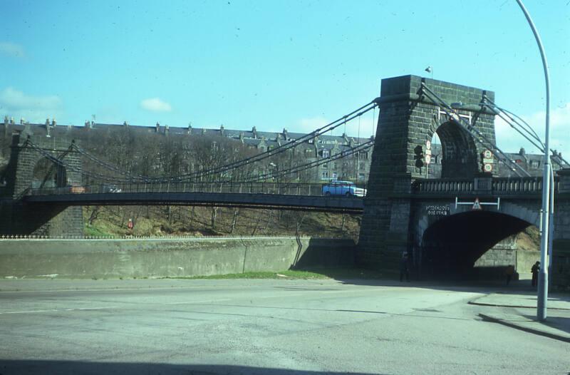 Wellington Suspension Bridge