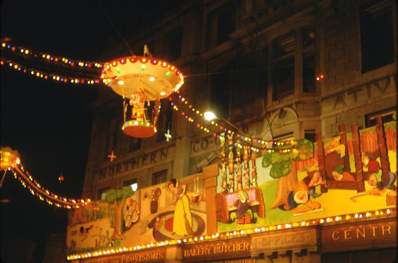 Christmas Lights Loch Street