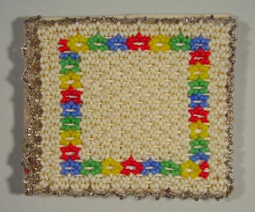 Beadwork Thread Holder