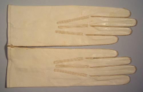 Pair of Long Cream Leather Gloves