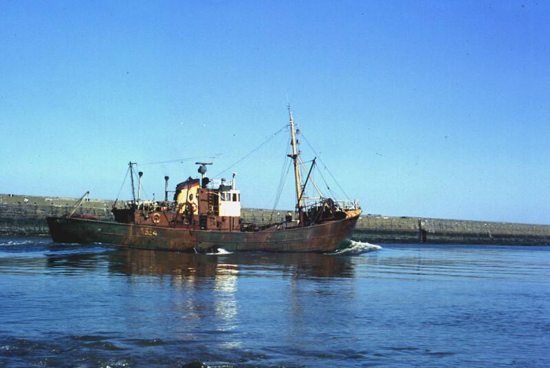 trawler Craiglynne in Aberdeen harbour