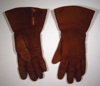 Ladies Suede Gauntlet Gloves