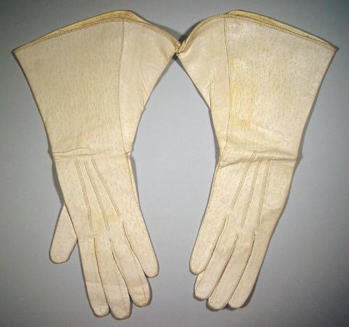 Leather Gloves