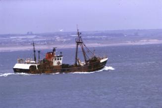 trawler Glen Affric at sea