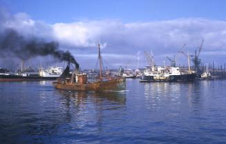 Trawler Strathlossie in Aberdeen harbour