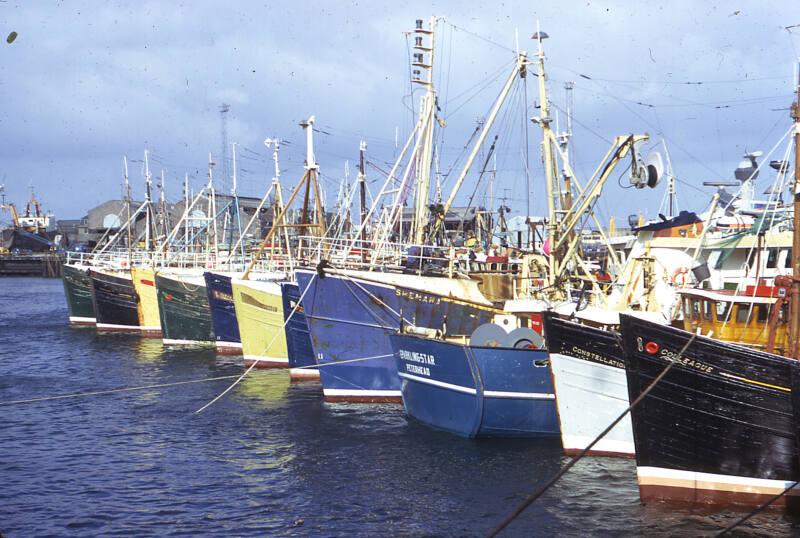 Fishing vessels blockading Aberdeen harbour 