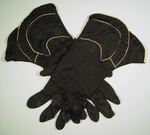 Ladies Short Black Gauntlet Gloves (White Trim)