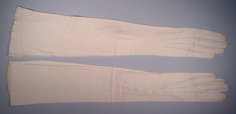 Pair of White Kid Leather Gloves