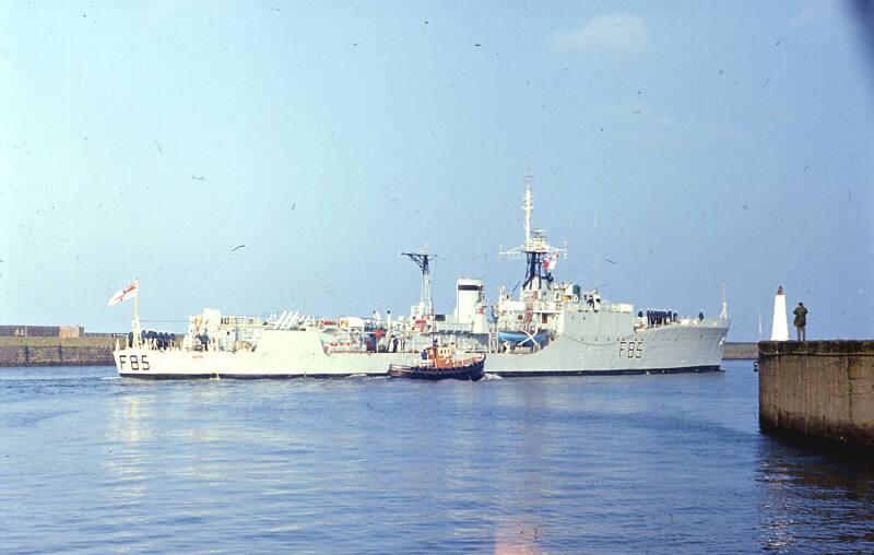 frigate HMS Keppel in Aberdeen harbour