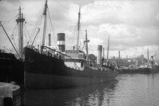 Harbour View - Victoria Dock with the Rhineland