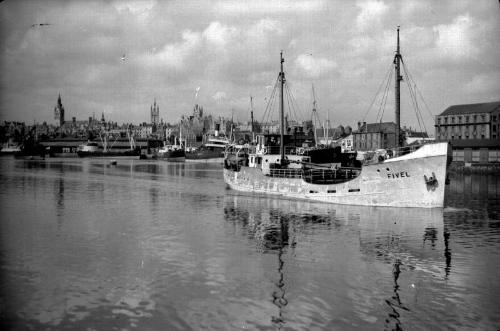 Harbour View - Victoria Dock with the coaster Fivel