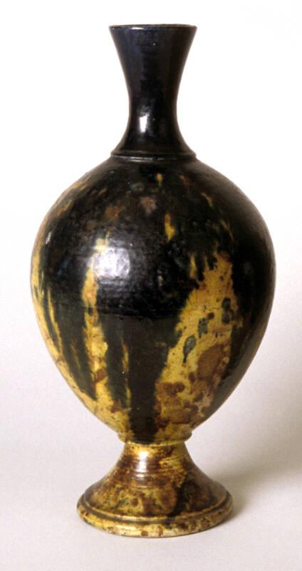 Seaton Bottle Vase (Clarke And Smith)