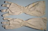 Cream Cotton Gloves/Gauntlets