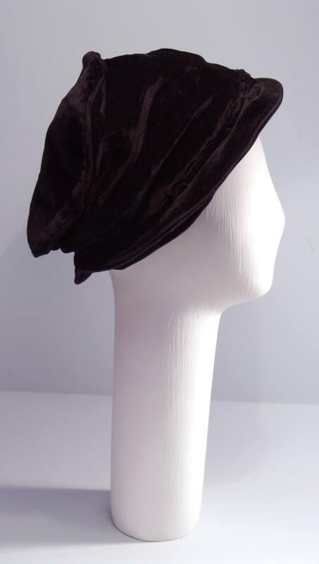 Ladies Black Velvet Hat