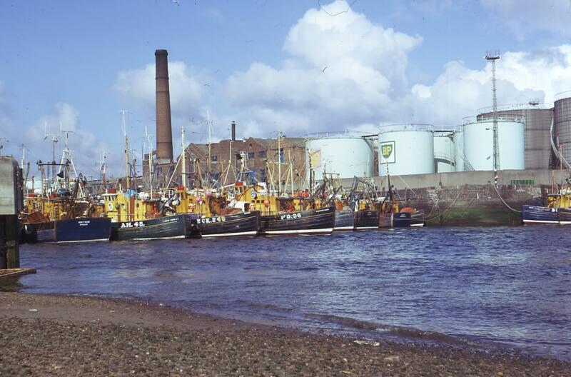 fishing vessels blockading Aberdeen harbour