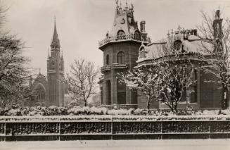 Exterior, Winter, Queens Cross