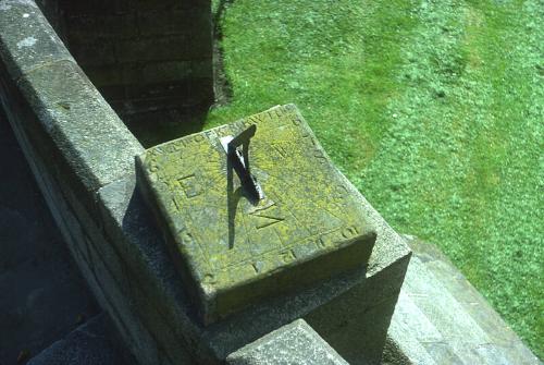 Sundial on Bridge of Dee