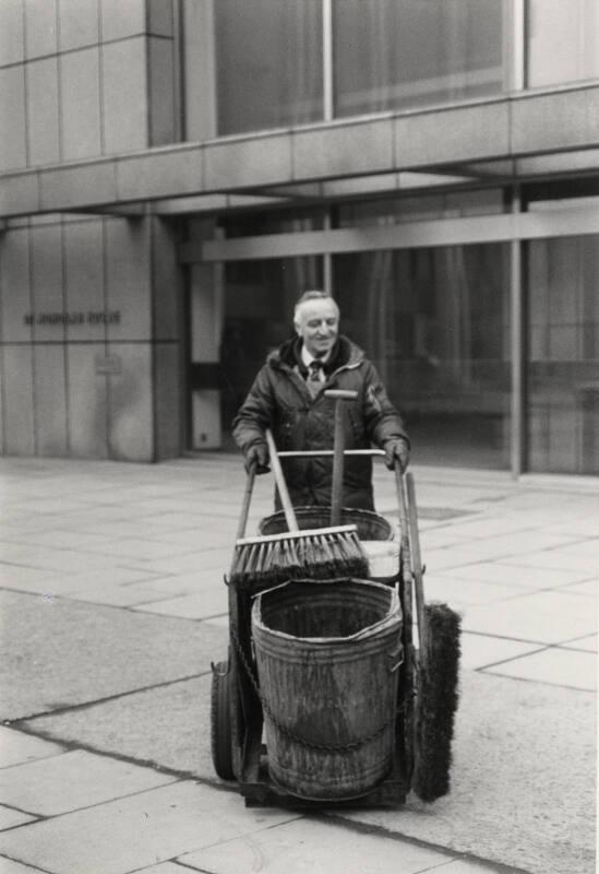Street-sweeper (Skaffie) Outside St Nicholas House
