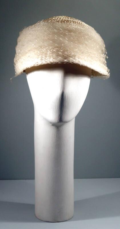 Cream Straw Hat With Net