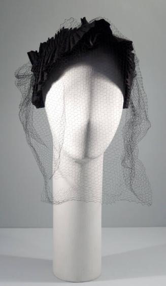 Pleated Half Hat With Veil