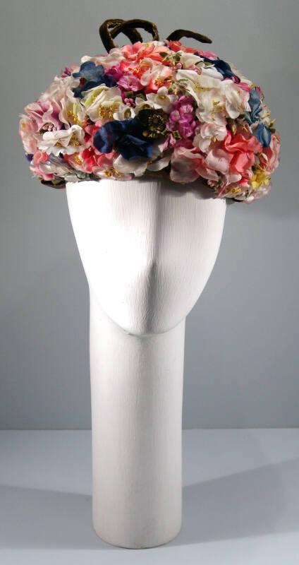 Ladies Green Velvet Floral Hat