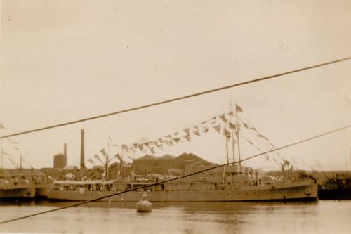 First minesweeping flotilla, HMS Pangbourne, Dunoon, Dundalk, Tiverton and Albury, decorated fo…