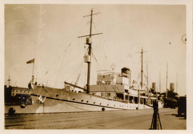 HMS Challenger, Admiralty research and surveying vessel at Aberdeen harbour