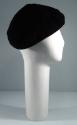 Black Ladies Beret With Brooch