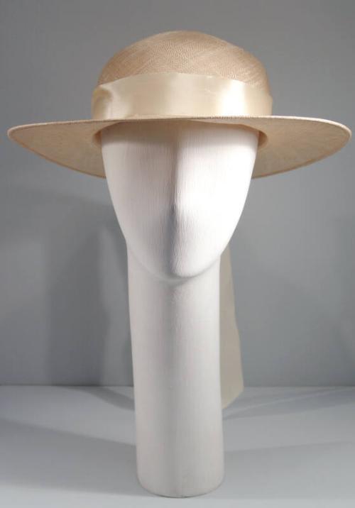 Cream Straw Hat with Ribbon
