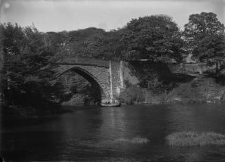 People in Boat Beneath the Brig O' Balgownie