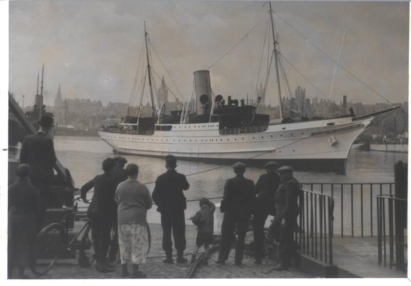 Black and white photograph showing The North Boat St SUNNIVA  (II) Going Into Dry Dock To Be Painted For Summer Voyages