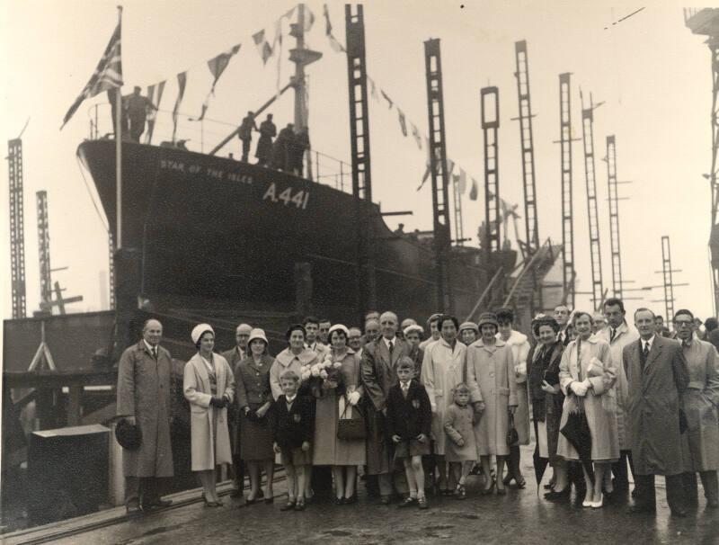 Black & white photograph of launch of trawler, Star of the Isles (A441) at Hall Russell & Co.