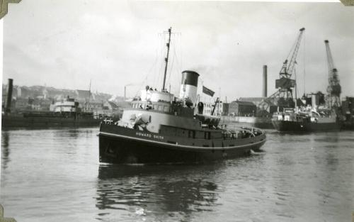 Photograph of steam tug 'Howard Smith'