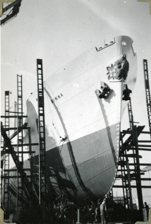 Photograph of steam Baltic timber carrier 'Binna'