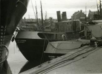 Photograph showing the trawlers Granby Queen and Ormesby Queen