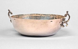 Round Bowl by Stephen Agate