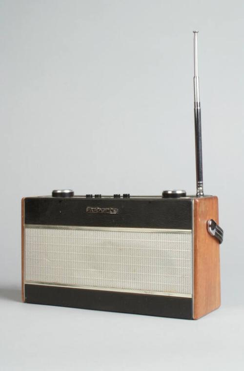 Roberts Radio Co.Ltd