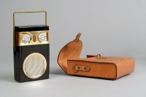 Zenith Royal 500 Transistor Portable Radio