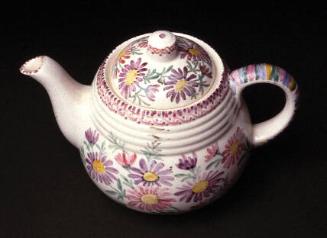 Hand-painted Daisy Pattern Teapot